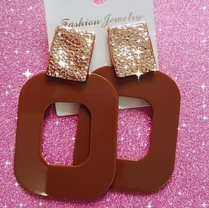 Fashion earrings
